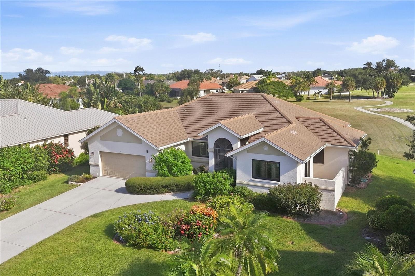 10 AMBERJACK PLACE