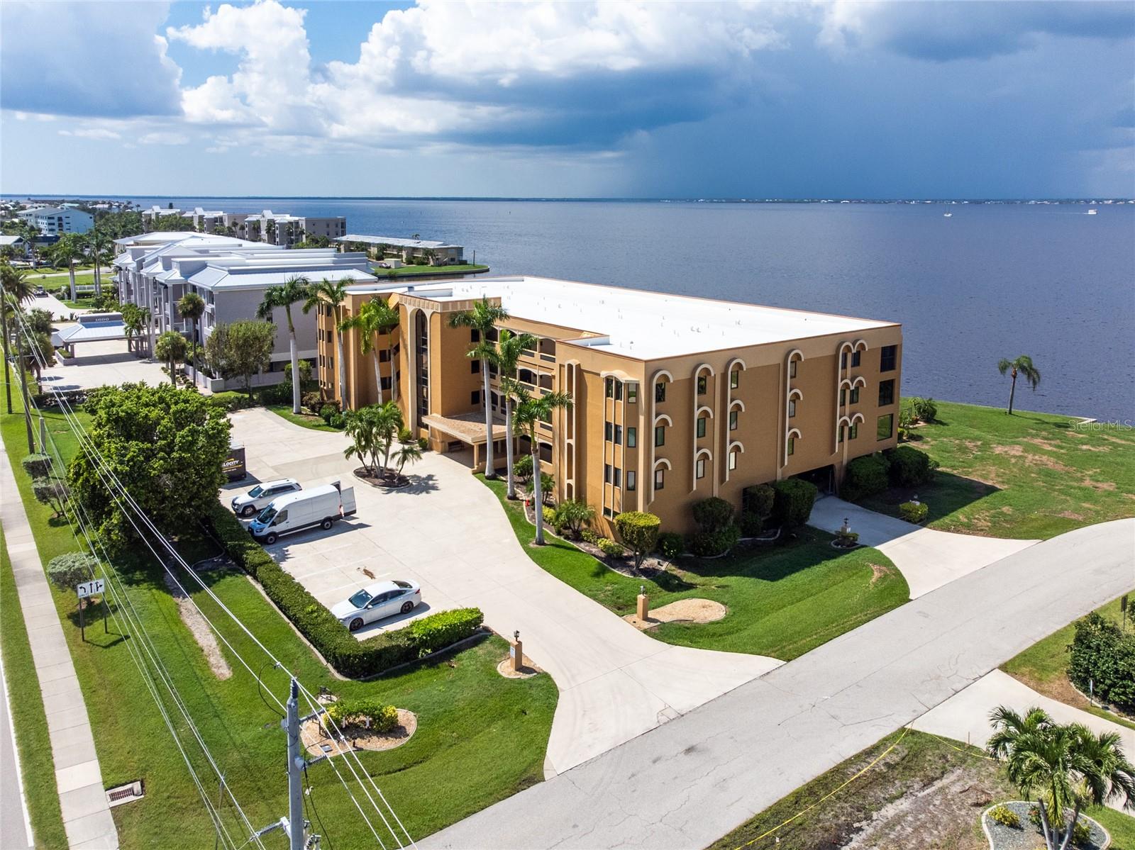 1601 PARK BEACH CIRCLE #18