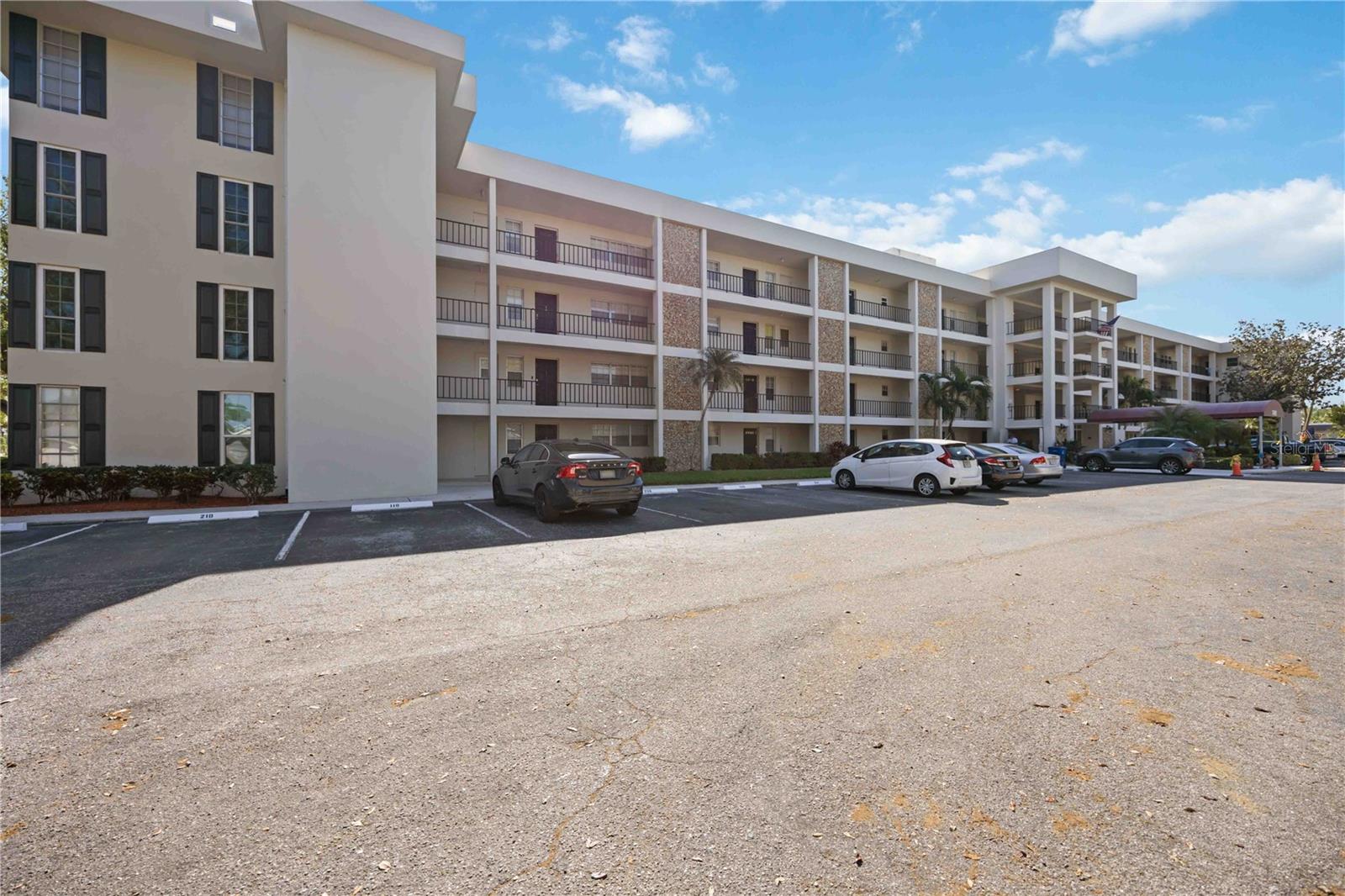 7461 COUNTRY CLUB DRIVE #207