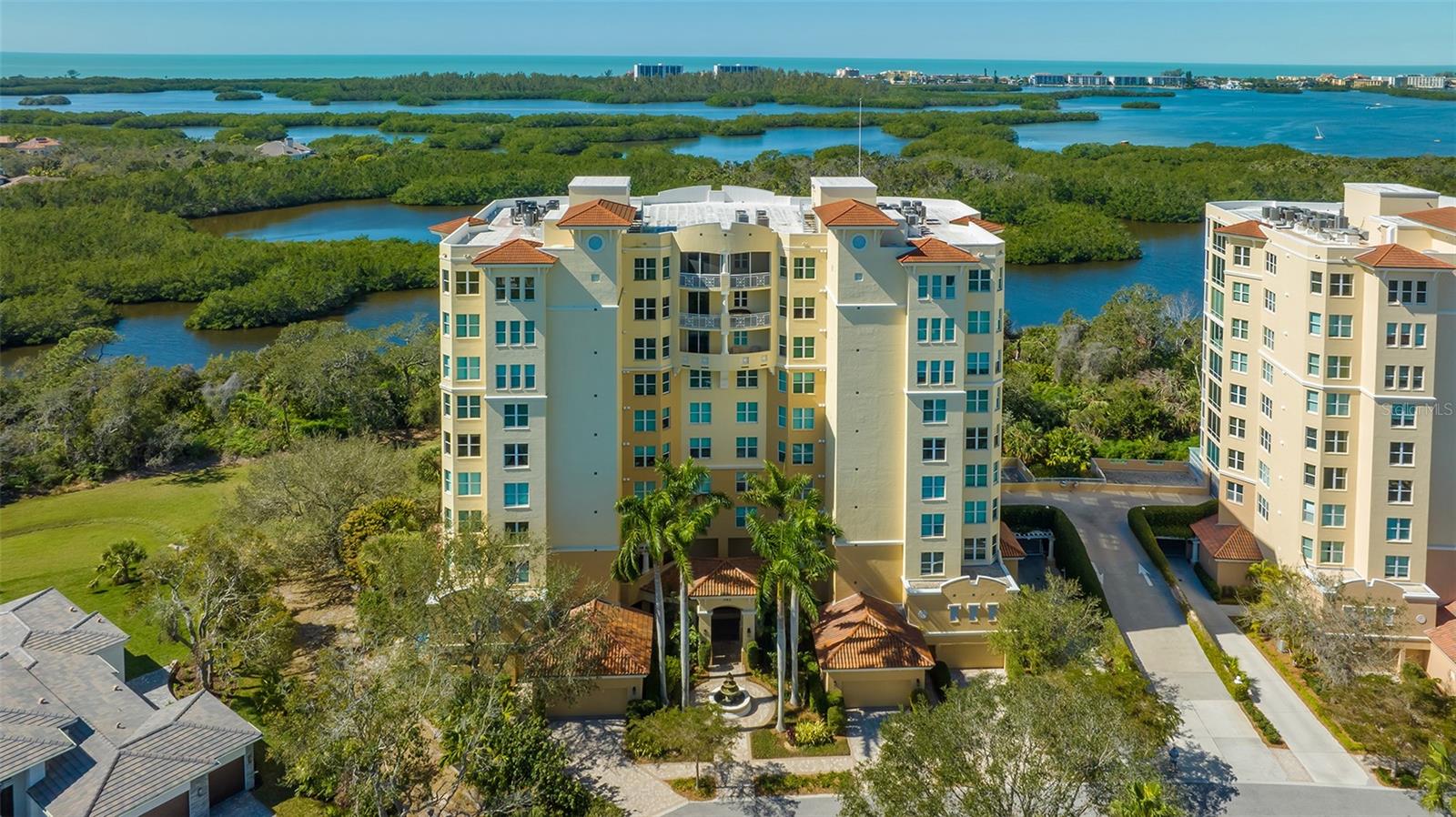 385 N POINT ROAD #301