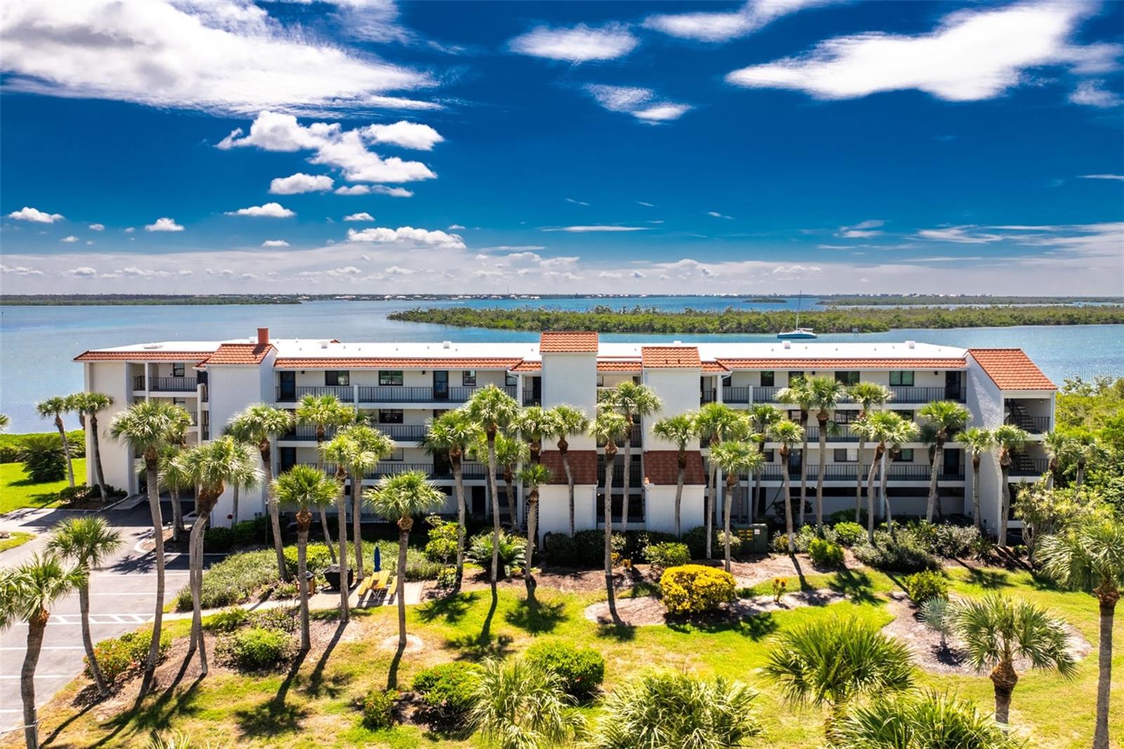 1751 BEACH ROAD #202