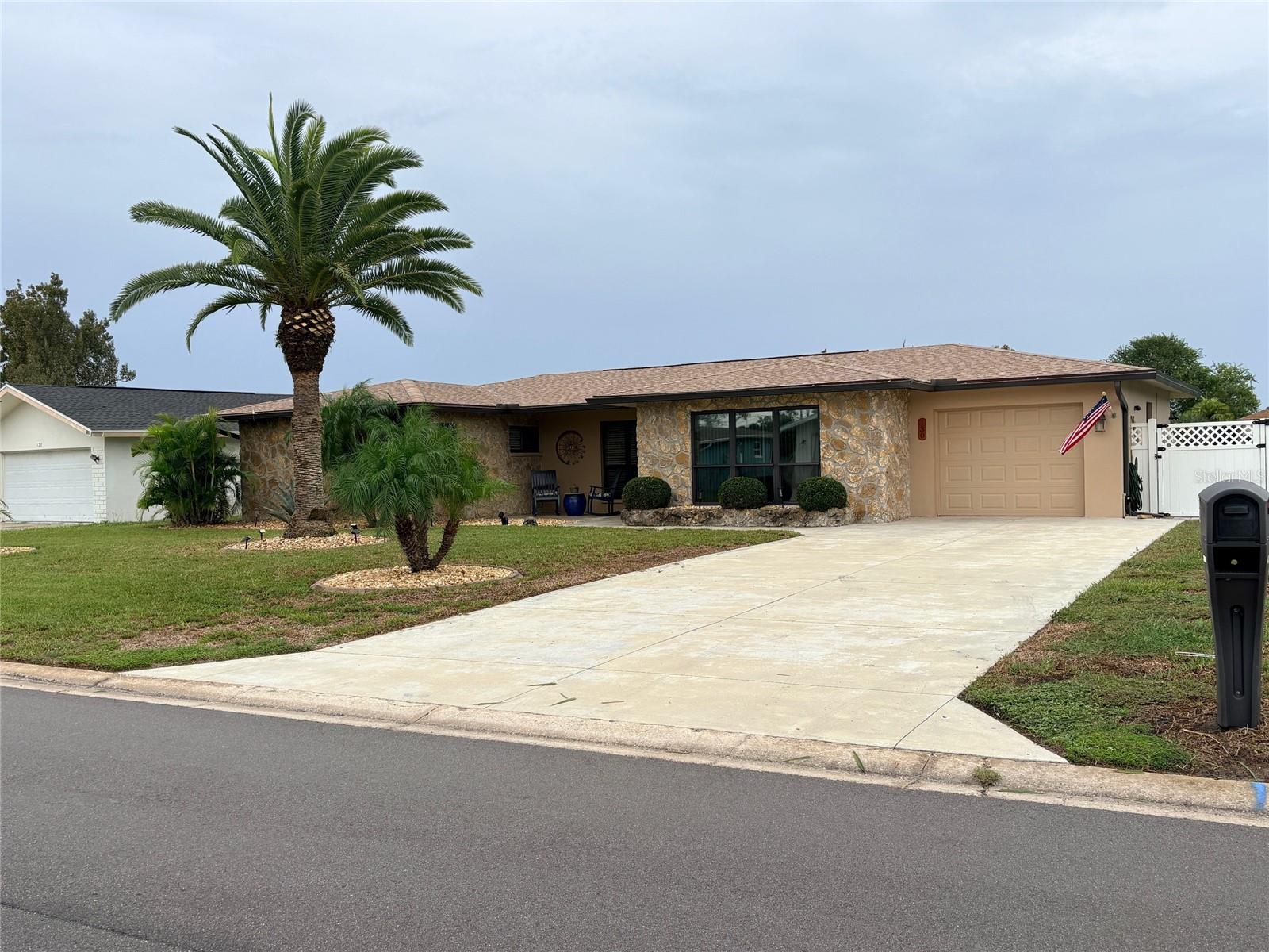 130 ANNAPOLIS LANE