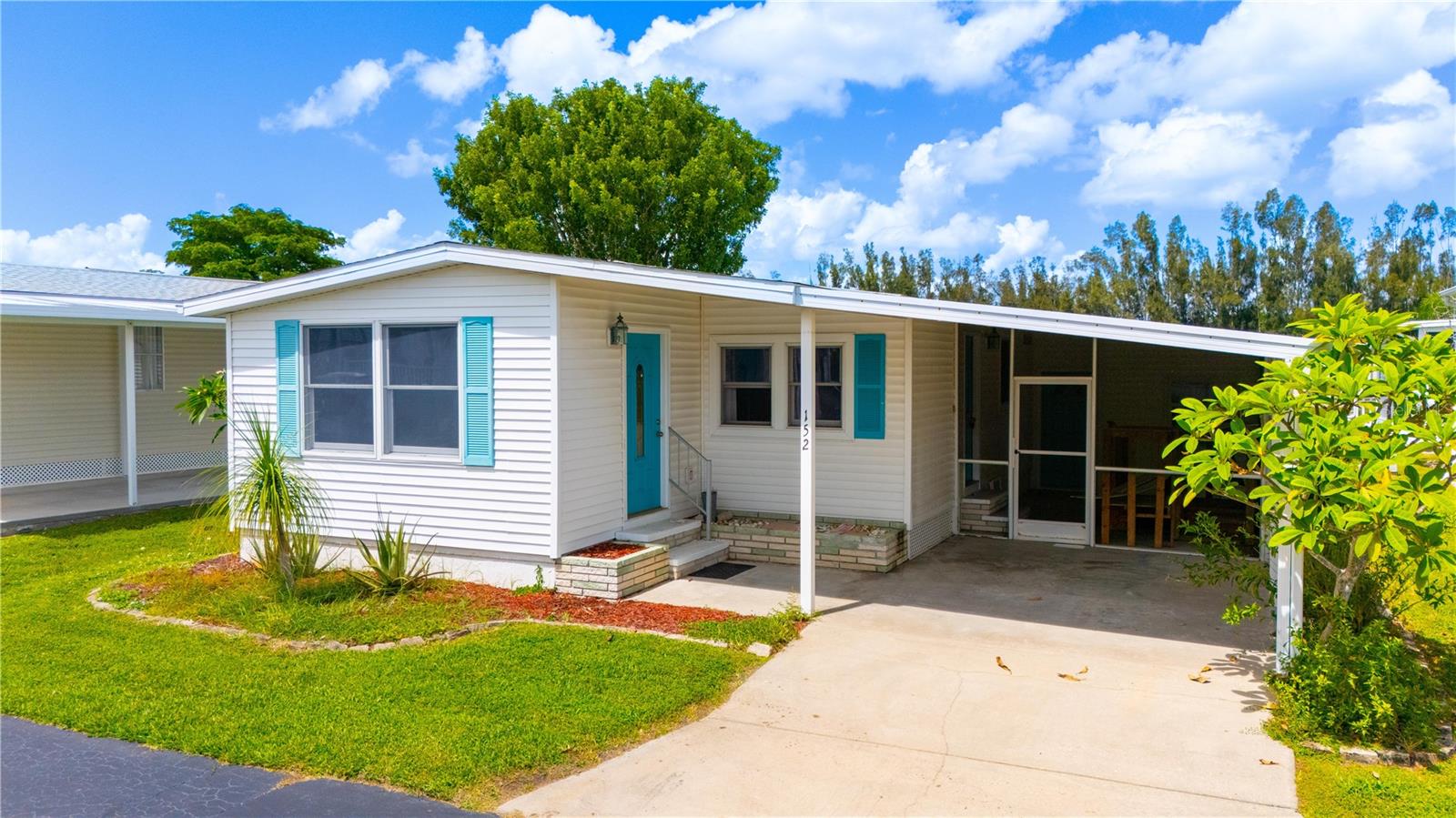 4300 RIVERSIDE DRIVE #152