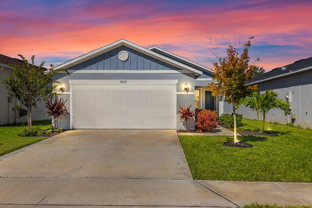 2604 89TH STREET CIRCLE