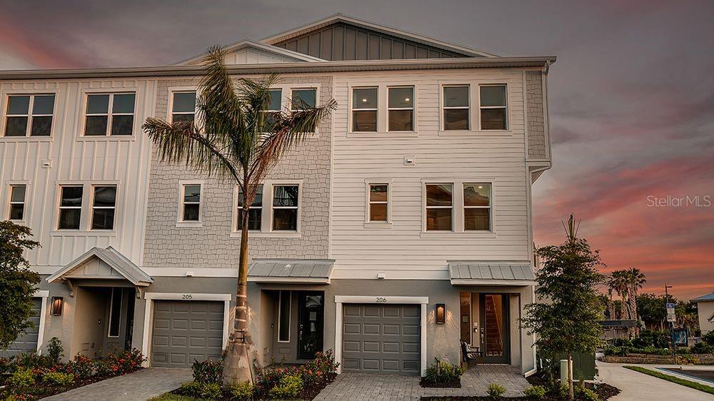 1624 COMPASS POINTE COURT #206