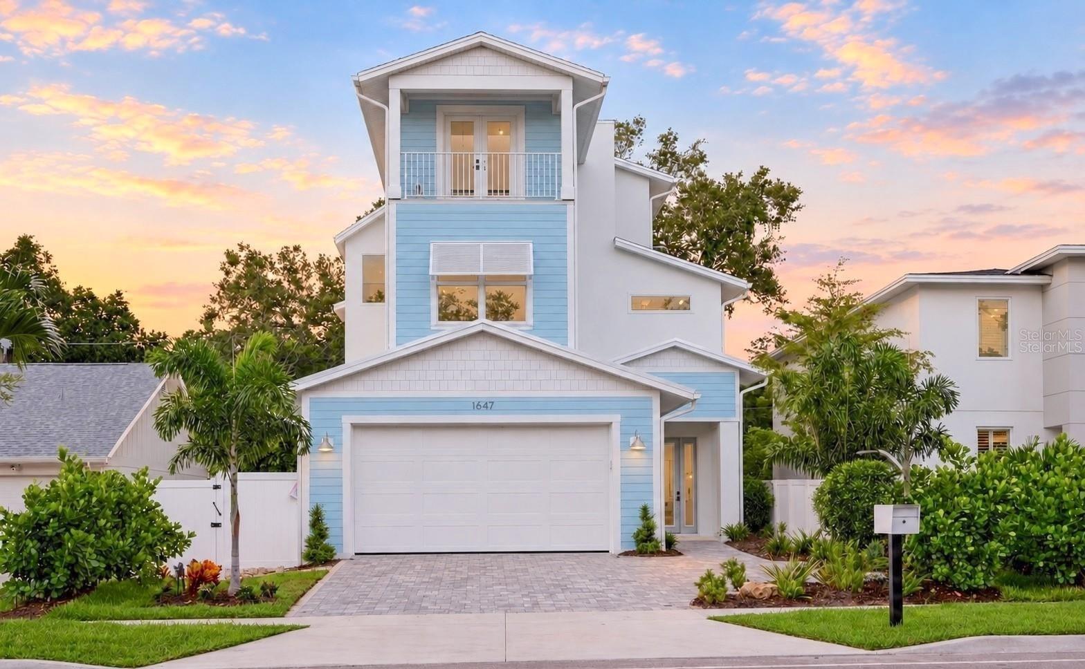 1647 SIESTA DRIVE