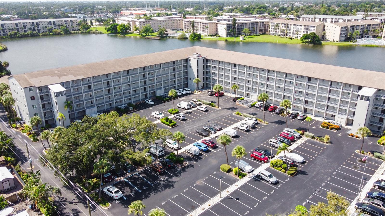3362 LAKE BAYSHORE DRIVE #P214