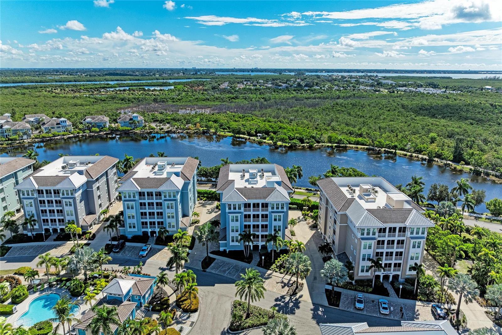 391 ARUBA CIRCLE #401