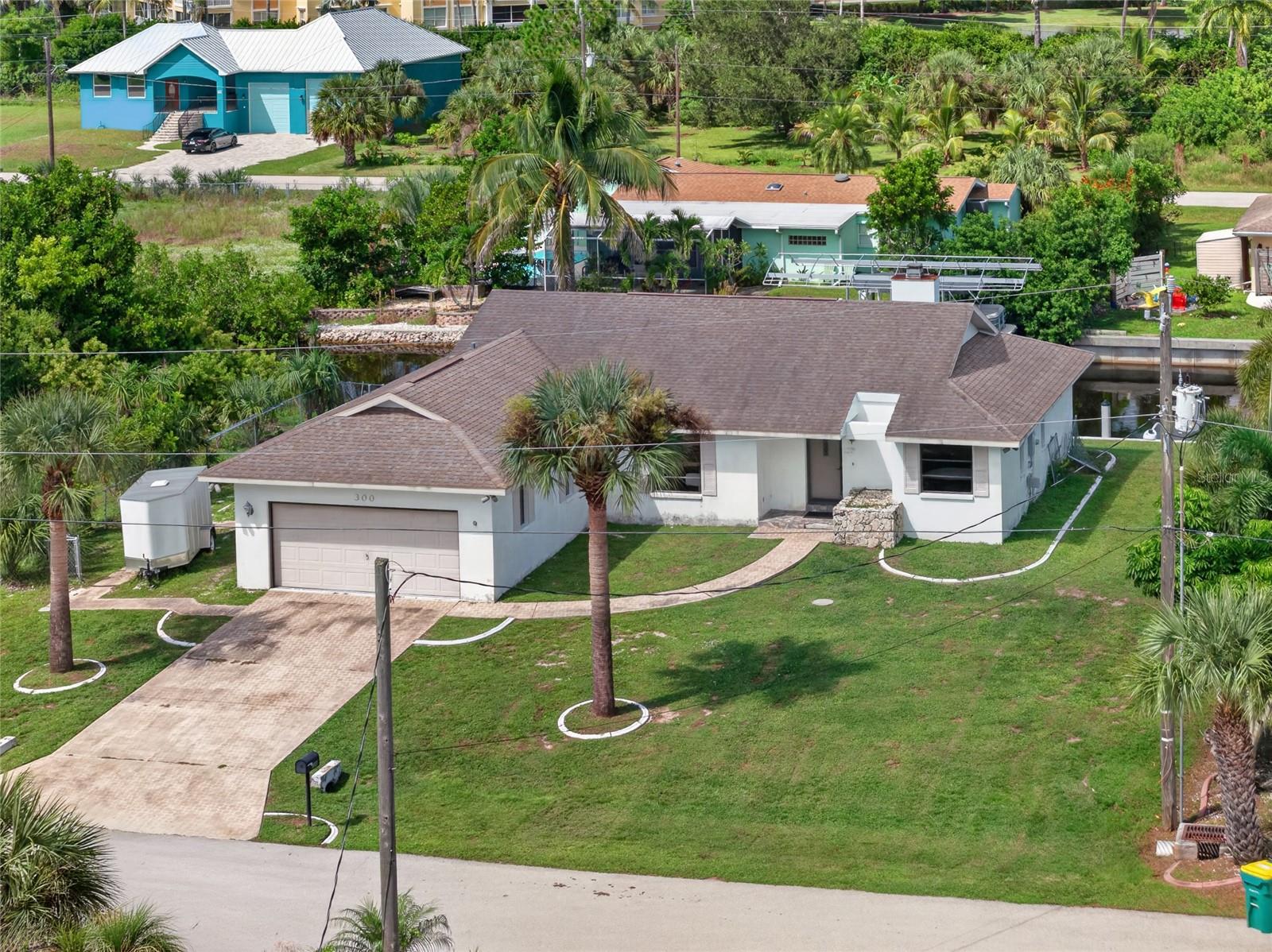 300 TARPON WAY