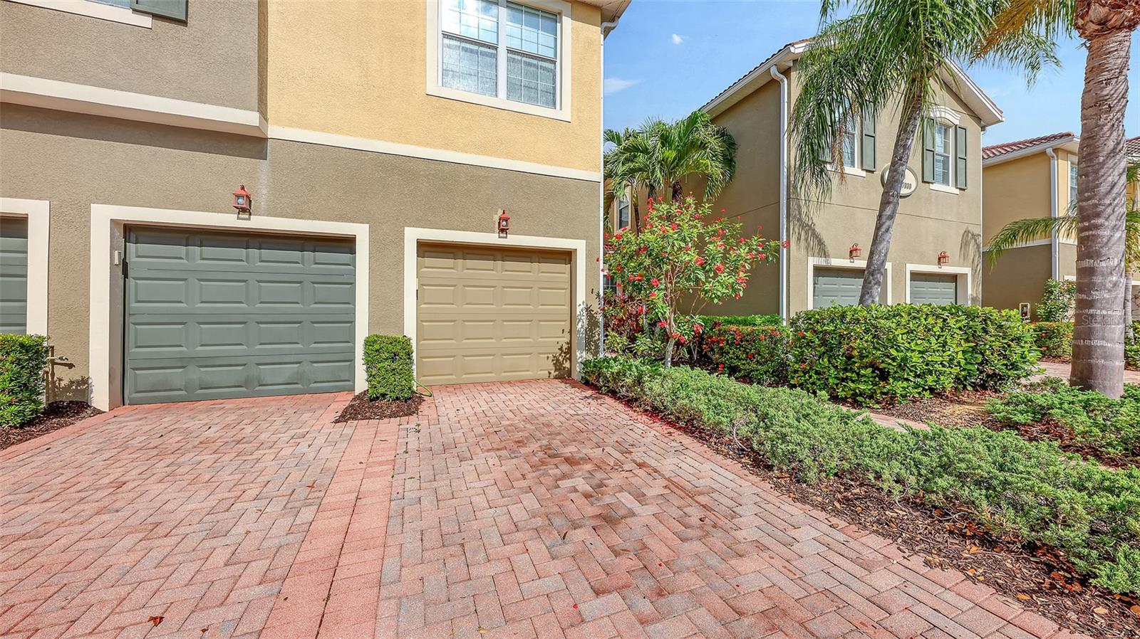 7927 MOONSTONE DRIVE #26-102