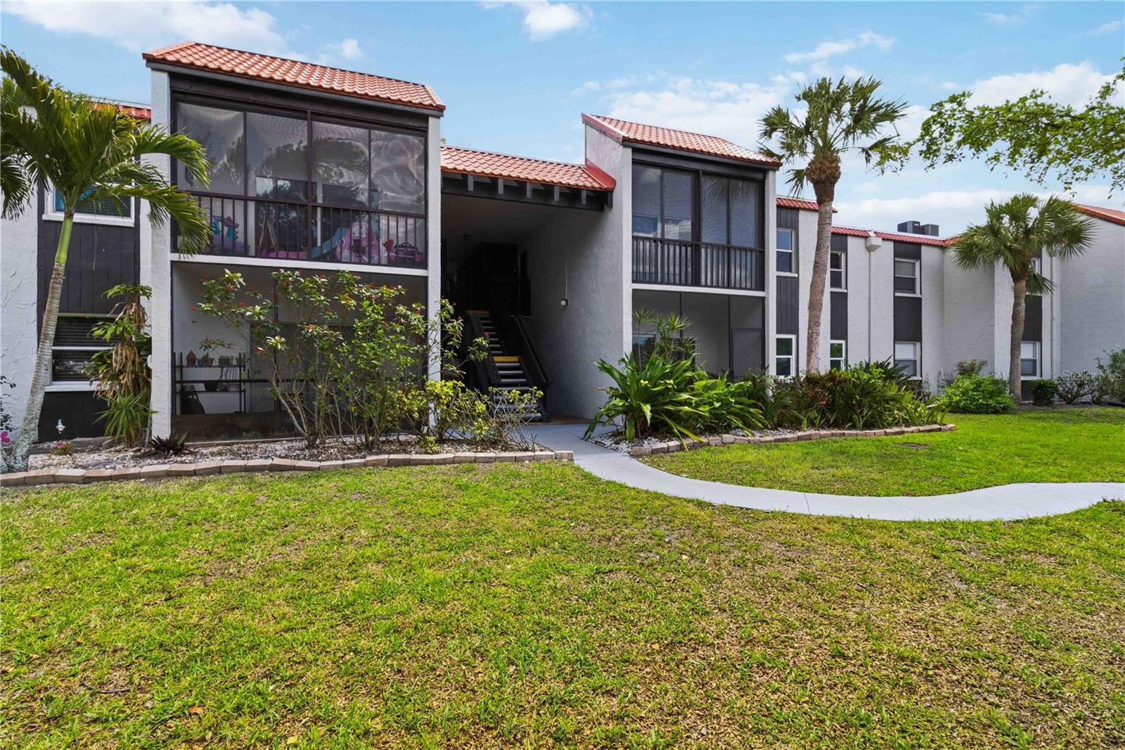 3281 BENEVA ROAD #104