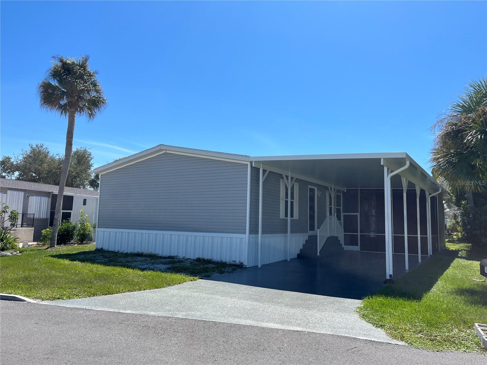 214 COMO DRIVE
