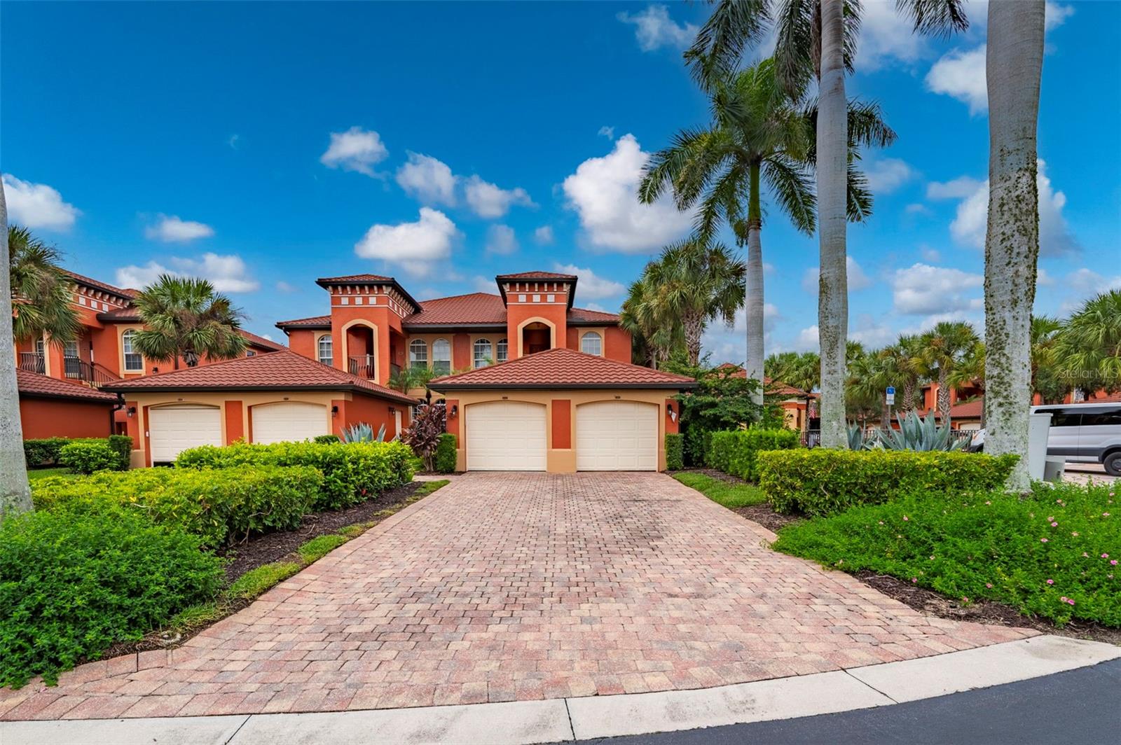 3500 MONDOVI COURT #212