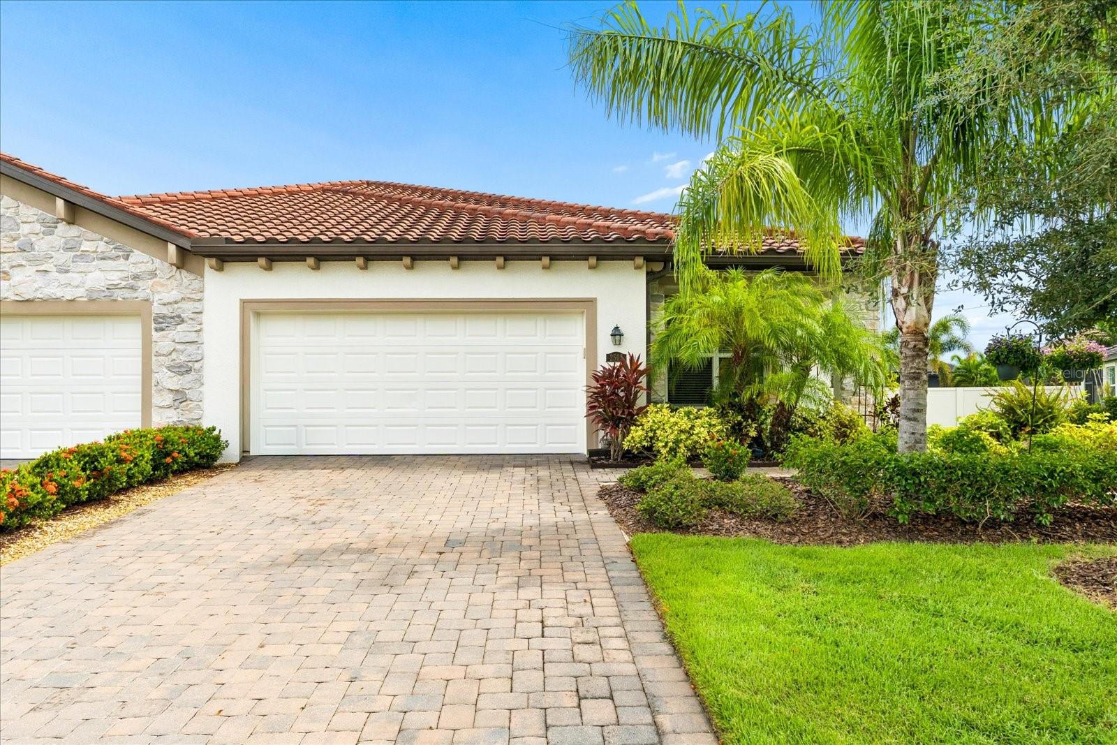 2505 AVOLET COURT
