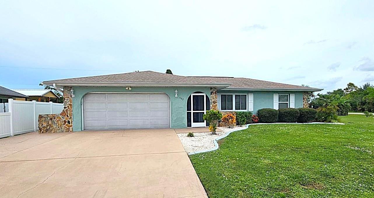 582 AZALEA DRIVE
