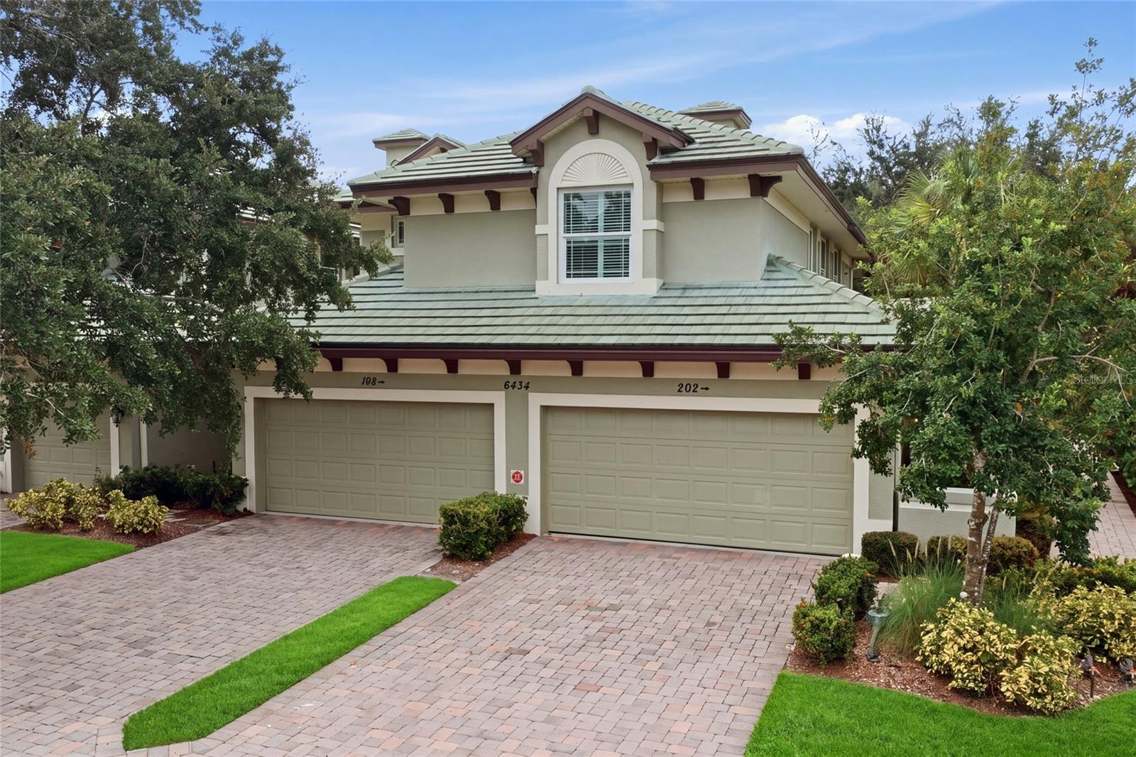 6434 MOORINGS POINT CIRCLE #102