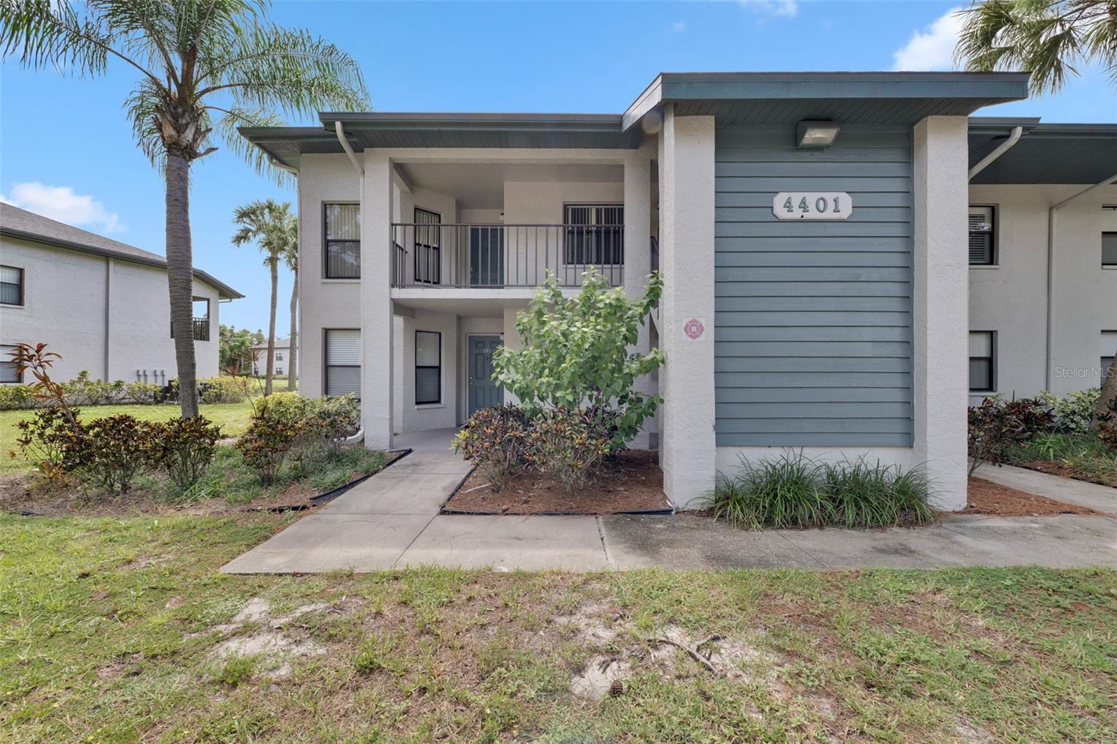 4401 46 AVE W AVENUE #201