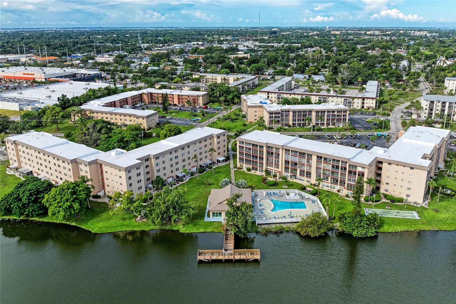 3893 LAKE BAYSHORE DRIVE #F211