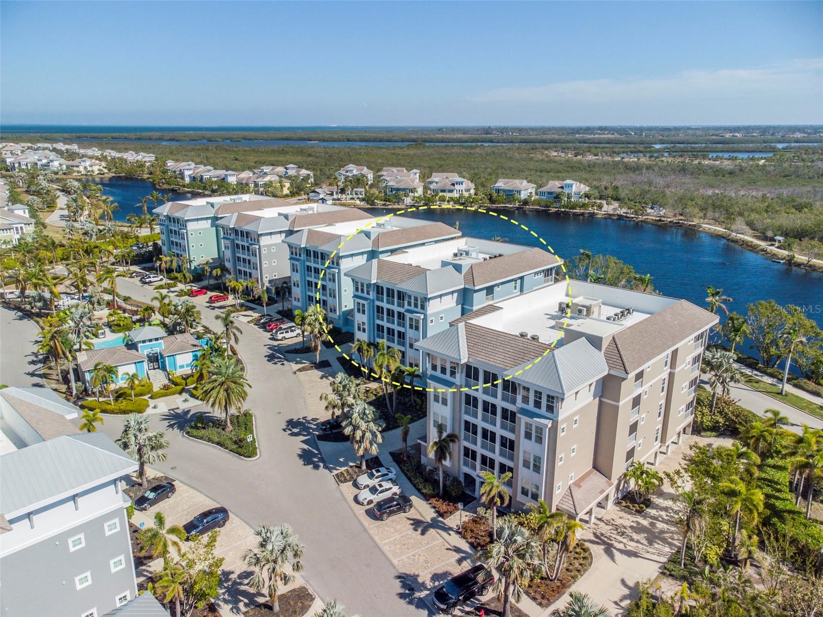 391 ARUBA CIRCLE #203