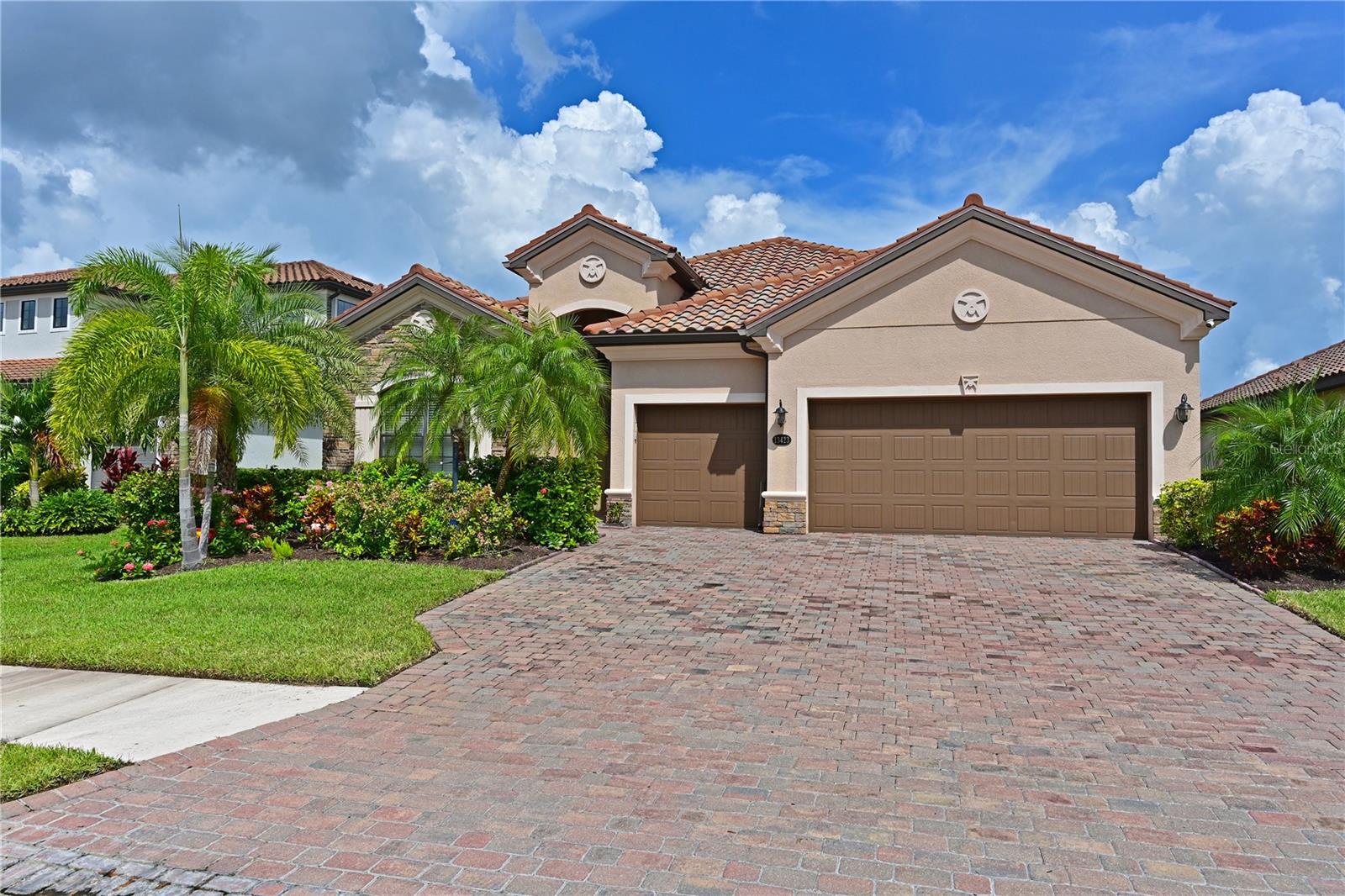 13423 RAMBLEWOOD TRAIL