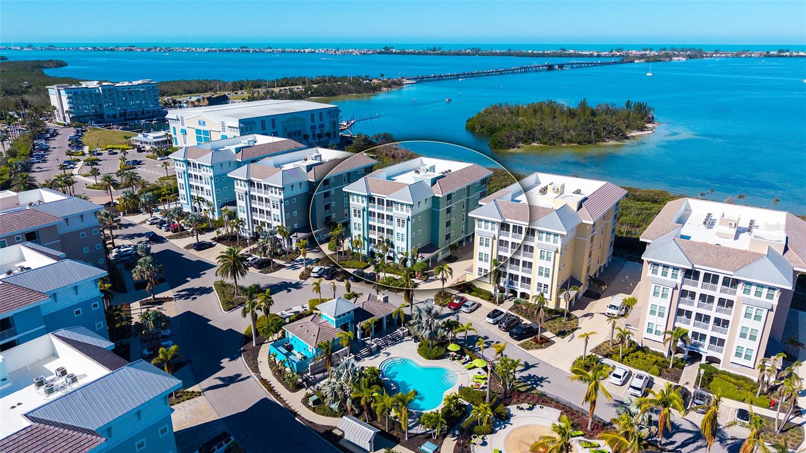 388 ARUBA CIRCLE #201