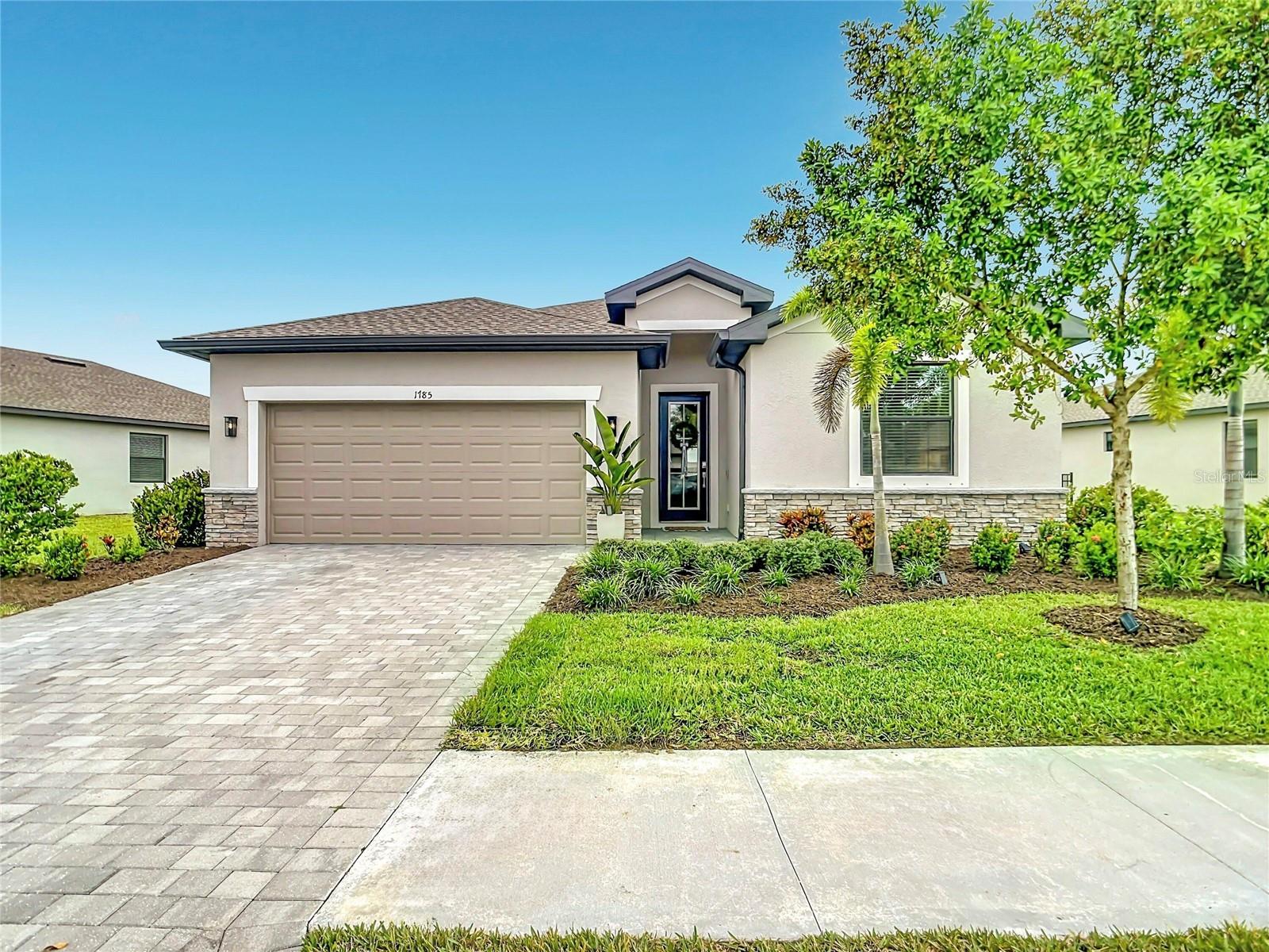 1785 SADDLEWOOD CIRCLE
