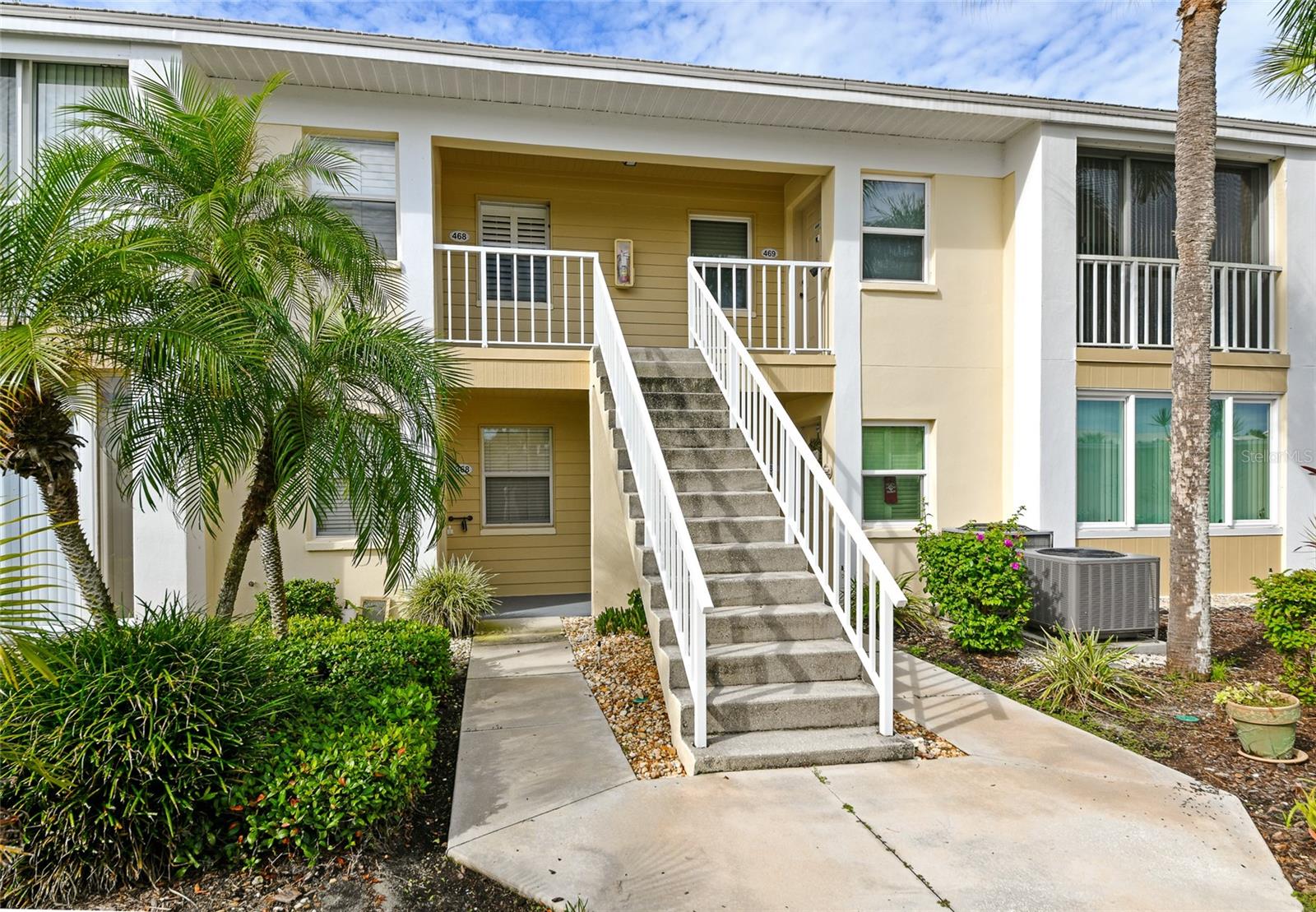 421 CERROMAR TERRACE #469