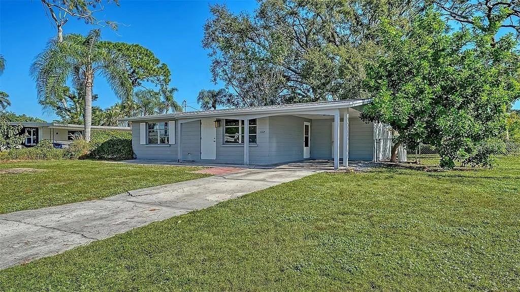 5529 NUTMEG AVENUE