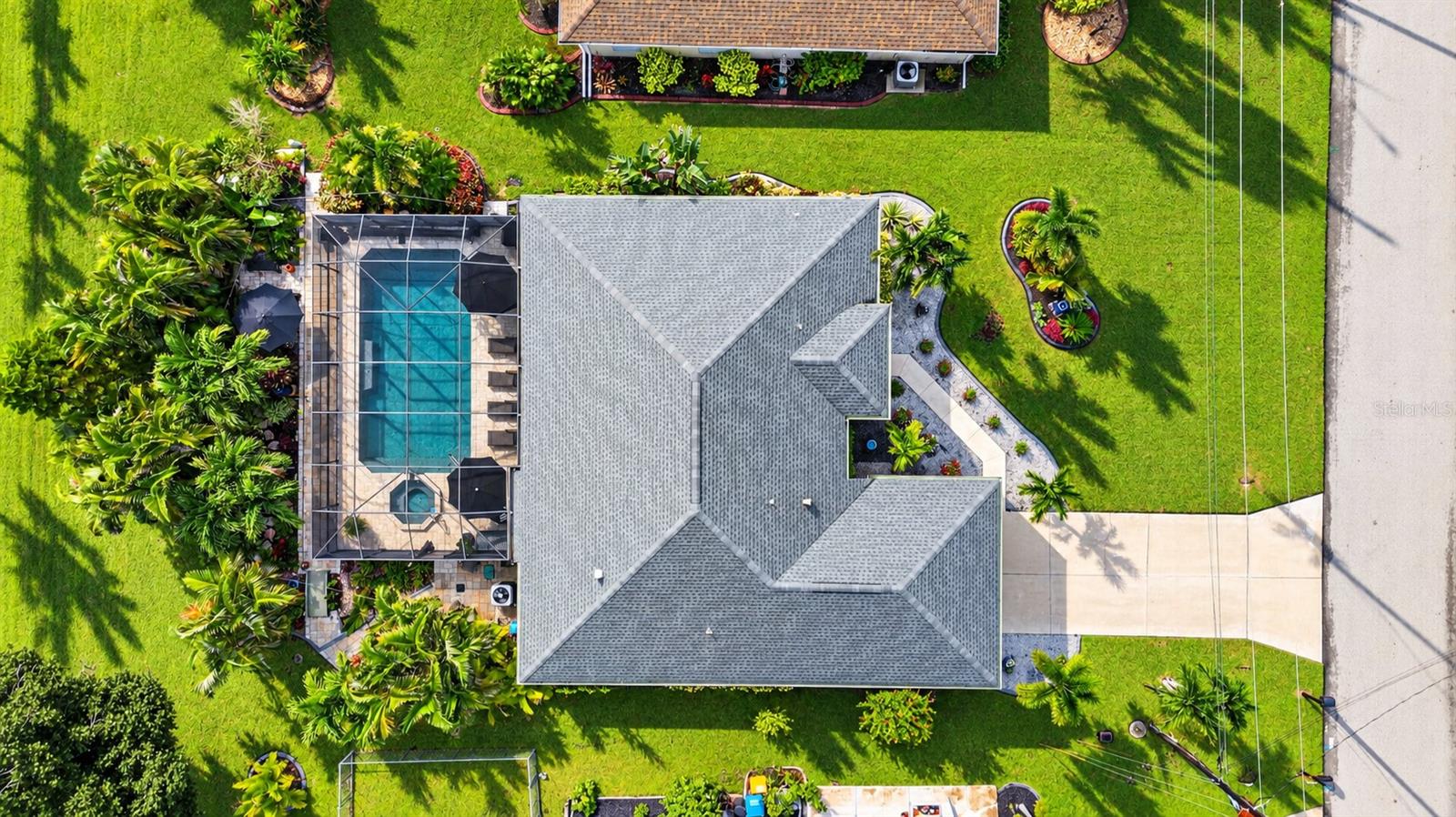 2276 OBERON LANE