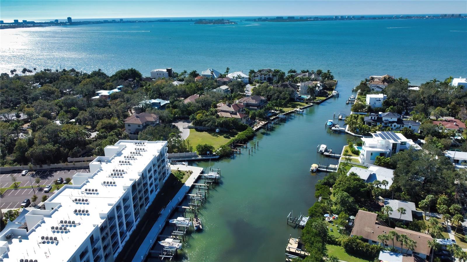 1703 TAMIAMI TRAIL #203