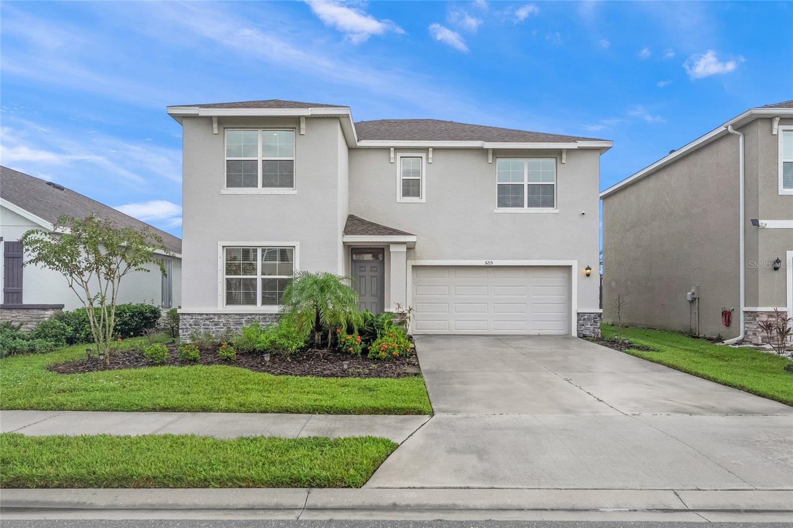 5215 MONTELENA COVE